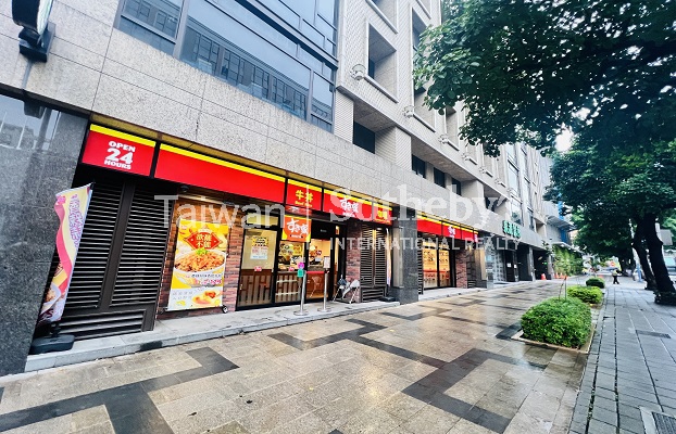 皇翔玉璽黃金店舖(Sukiya) B建物外觀